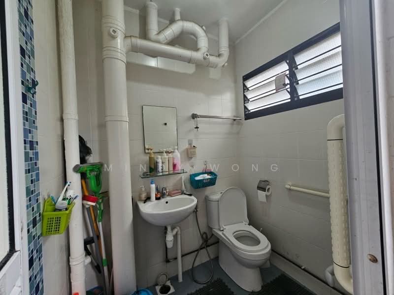 783 Yishun Ring Road, 783 Yishun Ring Road, 2 Bedrooms, 796 sqft, HDB Flat For Sale, by Mindy Wong, 500158358 - PropertyGuru.com.sg