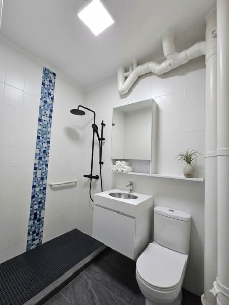 783 Yishun Ring Road, 783 Yishun Ring Road, 2 Bedrooms, 796 sqft, HDB Flat For Sale, by Mindy Wong, 500158358 - Bathroom - PropertyGuru.com.sg