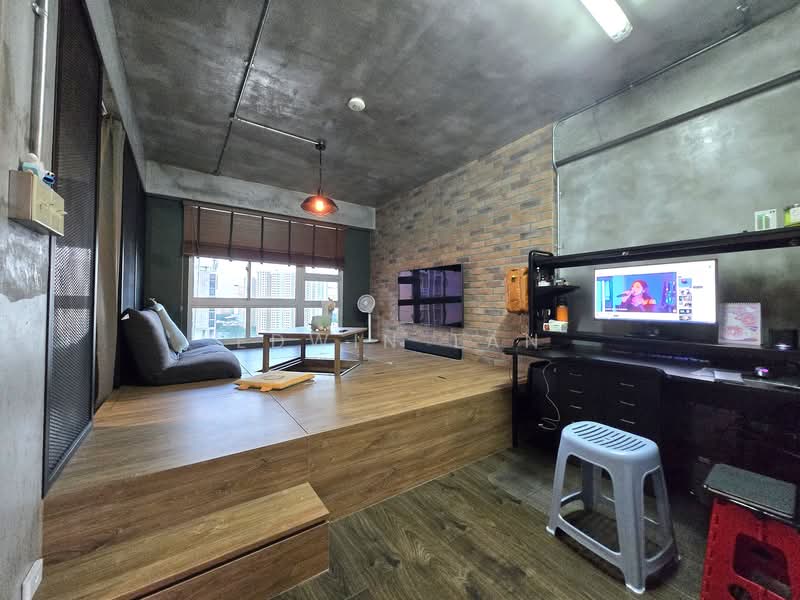 153 Jalan Teck Whye, 153 Jln Teck Whye, 1 Bedroom, 505 sqft, HDB Flat For Sale, by Edwin Tan, 500158359 - Living Room - PropertyGuru.com.sg