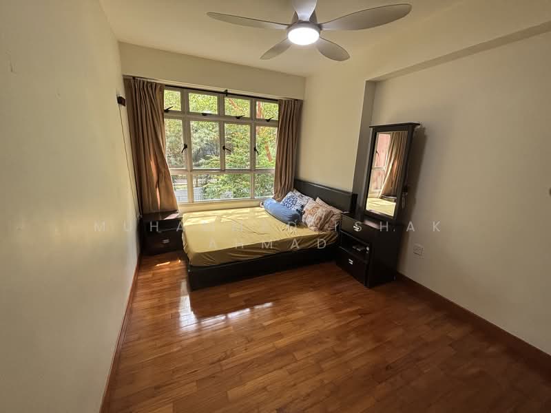 665C Punggol Drive, 665C Punggol Drive, 3 Bedrooms, 1,215 sqft, HDB Flat For Rent, by Muhammad Ishak Ahmad, 500158371 - Bedroom - PropertyGuru.com.sg