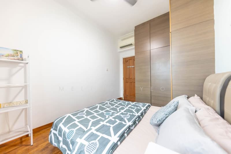 Euro-Asia Park, 25 Woodleigh Close, Room Rental, 200 sqft, Condominium For Rent, by Melissa Yeo, 500158372 - Bedroom - PropertyGuru.com.sg