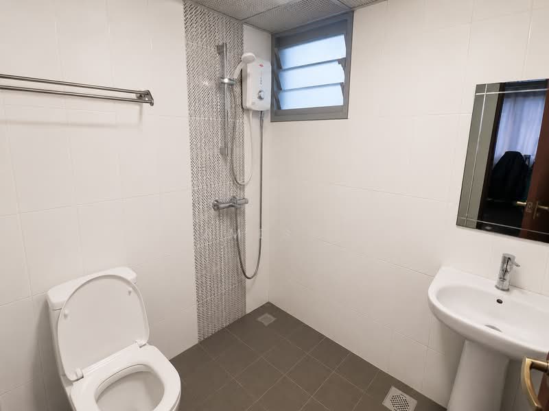 783A Woodlands Rise, 783A Woodlands Rise, 3 Bedrooms, 1,216 sqft, HDB Flat For Sale, by James Li, 500158379 - Bathroom - PropertyGuru.com.sg