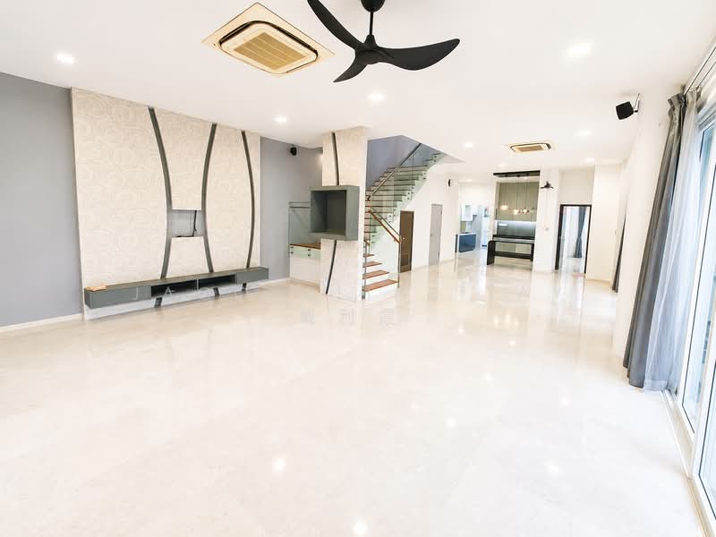 Jalan Kelulut, Jalan Kelulut, 6 Bedrooms, 6,500 sqft, Semi-Detached House For Sale, by Jacqueline Tay 戴利霞, 500158392 - Living Room - PropertyGuru.com.sg