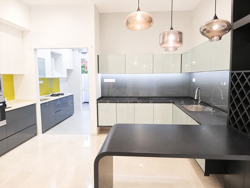 Jalan Kelulut, Jalan Kelulut, 6 Bedrooms, 6,500 sqft, Semi-Detached House For Sale, by Jacqueline Tay 戴利霞, 500158392 - Kitchen - PropertyGuru.com.sg