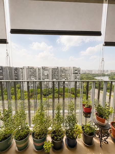 Riversails, 8 Upper Serangoon Crescent, 3 Bedrooms, 1,033 sqft, Condominium For Sale, by Vanessa Sim, 500158403 - Balcony - PropertyGuru.com.sg