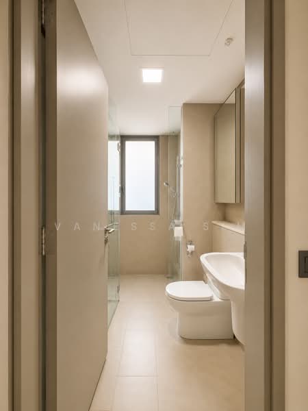 Riversails, 8 Upper Serangoon Crescent, 3 Bedrooms, 1,033 sqft, Condominium For Sale, by Vanessa Sim, 500158403 - Bathroom - PropertyGuru.com.sg