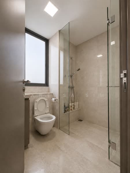Riversails, 8 Upper Serangoon Crescent, 3 Bedrooms, 1,033 sqft, Condominium For Sale, by Vanessa Sim, 500158403 - Bathroom - PropertyGuru.com.sg