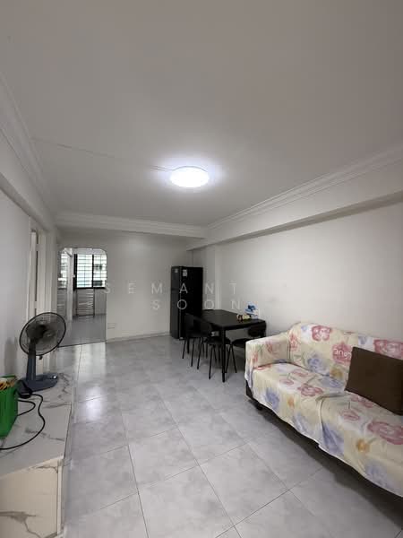 37 Jalan Rumah Tinggi, 37 Jalan Rumah Tinggi, 2 Bedrooms, 570 sqft, HDB Flat For Sale, by Semantha Soon, 500158414 - Living Room - PropertyGuru.com.sg