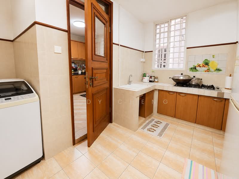 Tai Keng Gardens, Tai Keng Gardens / Jalan Lokam / Paya Lebar Crescent, 5 Bedrooms, 3,600 sqft, Corner Terrace For Sale, by Andy Cheng, 500158422 - Kitchen - PropertyGuru.com.sg