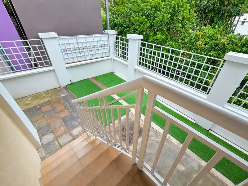 Tai Keng Gardens, Tai Keng Gardens / Jalan Lokam / Paya Lebar Crescent, 5 Bedrooms, 3,600 sqft, Corner Terrace For Sale, by Andy Cheng, 500158422 - Backyard - PropertyGuru.com.sg