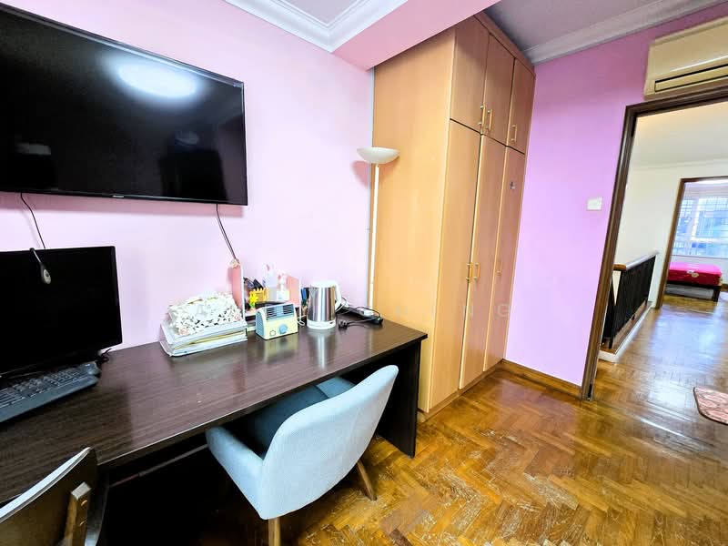 Tai Keng Gardens, Tai Keng Gardens / Jalan Lokam / Paya Lebar Crescent, 5 Bedrooms, 3,600 sqft, Corner Terrace For Sale, by Andy Cheng, 500158422 - Study - PropertyGuru.com.sg