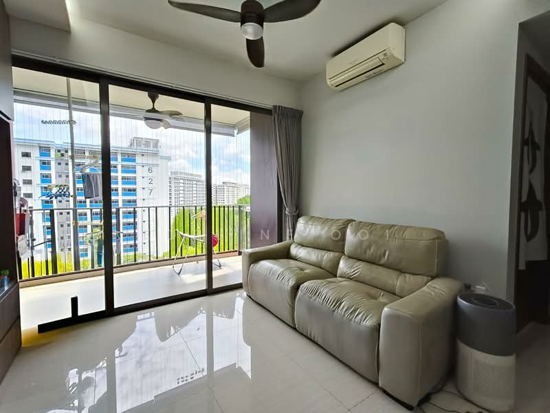 Bellewoods, 100 Woodlands Avenue 5, 2 Bedrooms, 786 sqft, Executive Condominium For Sale, by Edeline Ooi, 500158423 - Living Room - PropertyGuru.com.sg