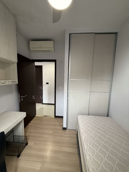 Lake Life, 4 Tao Ching Road, 4 Bedrooms, 1,249 sqft, Executive Condominium For Rent, by S.M. SUNDARAM, 500158429 - Bedroom - PropertyGuru.com.sg