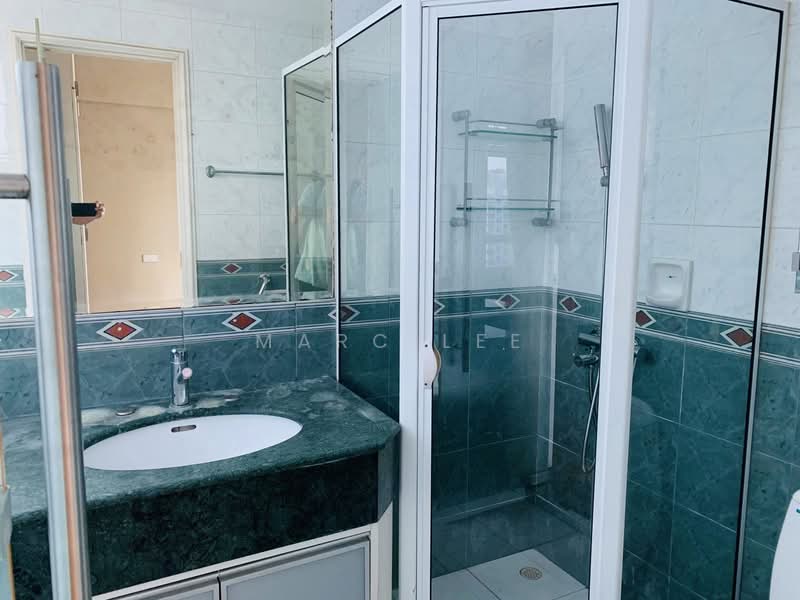 Tiara, 1 Kim Seng Walk, 3 Bedrooms, 1,281 sqft, Apartment For Sale, by Marc Lee, 500158430 - Bathroom - PropertyGuru.com.sg