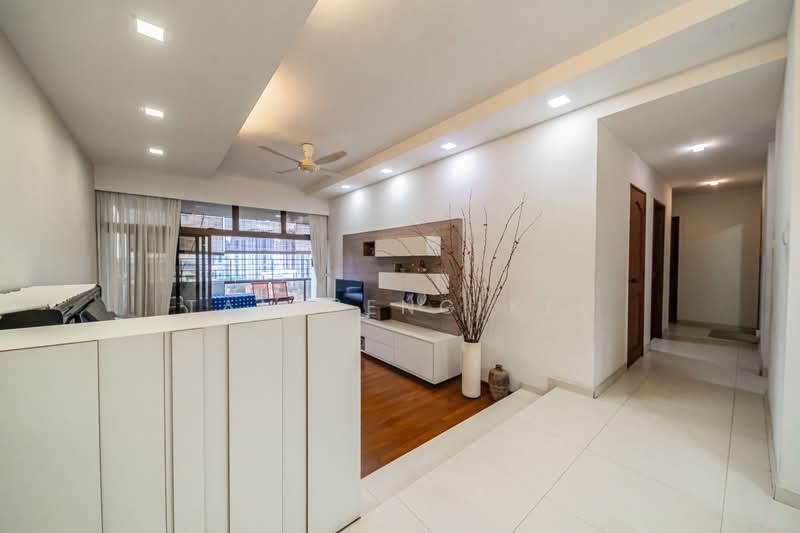 Eastern Lagoon II, 202 Upper East Coast Road, 3 Bedrooms, 1,378 sqft, Condominium For Sale, by Tan Heng Kee, 500158432 - Living Room - PropertyGuru.com.sg