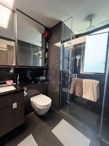 The M, 30 Middle Road, 1 Bedroom, 507 sqft, Condominium For Sale, by Anne Lay propnex, 500158441 - Bathroom - PropertyGuru.com.sg