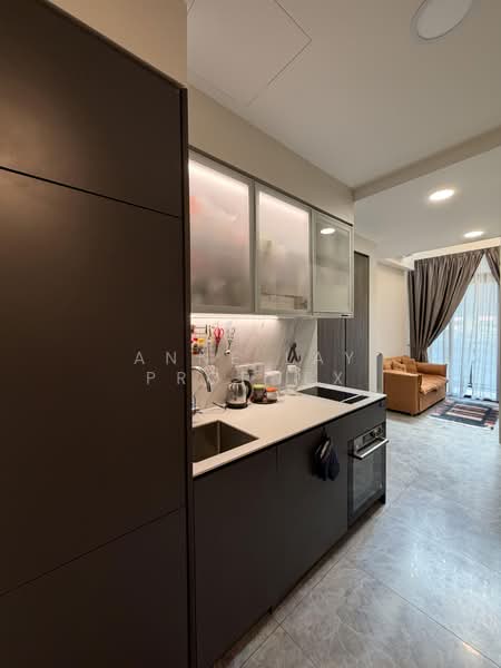 The M, 30 Middle Road, 1 Bedroom, 507 sqft, Condominium For Sale, by Anne Lay propnex, 500158441 - Kitchen - PropertyGuru.com.sg