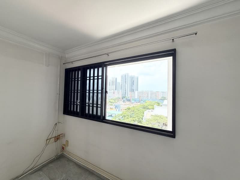 333 Clementi Avenue 2, 333 Clementi Avenue 2, 3 Bedrooms, 990 sqft, HDB Flat For Sale, by Kye Tang, 500158450 - View - PropertyGuru.com.sg