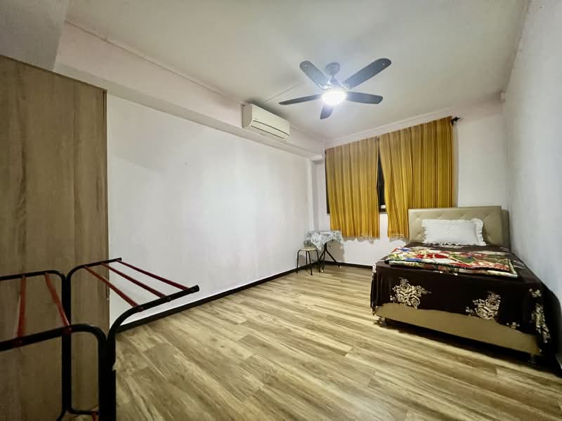 233 Choa Chu Kang Central, 233 Choa Chu Kang Central, Room Rental, 110 sqft, HDB Flat For Rent, by Louis Ang 洪家豪, 500158457 - Bedroom - PropertyGuru.com.sg