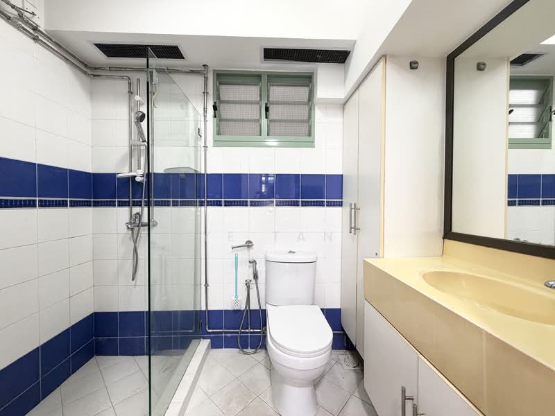 638A Punggol Drive, 638A Punggol Drive, 3 Bedrooms, 1,200 sqft, HDB Flat For Rent, by Kye Tang, 500158460 - Bathroom - PropertyGuru.com.sg