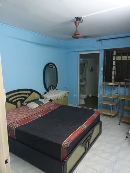 344 Woodlands Street 32, 344 Woodlands Street 32, 3 Bedrooms, 904 sqft, HDB Flat For Sale, by Jeremiah Buy, 500158461 - Bedroom - PropertyGuru.com.sg
