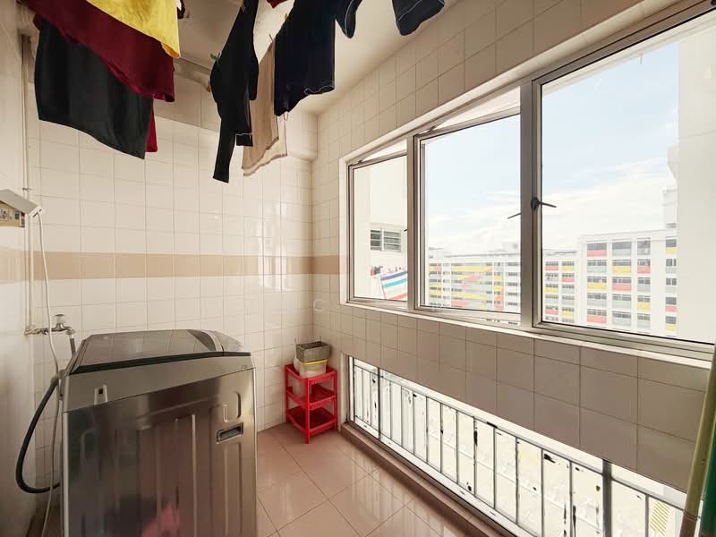 856 Jurong West Street 81, 856 Jurong West Street 81, 3 Bedrooms, 1,119 sqft, HDB Flat For Sale, by Zac Lim, 500158464 - Balcony - PropertyGuru.com.sg