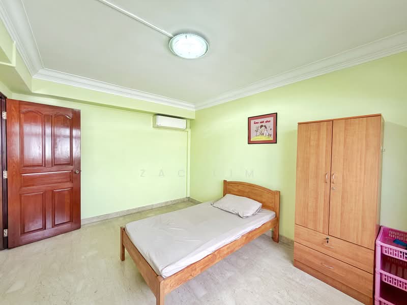 856 Jurong West Street 81, 856 Jurong West Street 81, 3 Bedrooms, 1,119 sqft, HDB Flat For Sale, by Zac Lim, 500158464 - Bedroom - PropertyGuru.com.sg