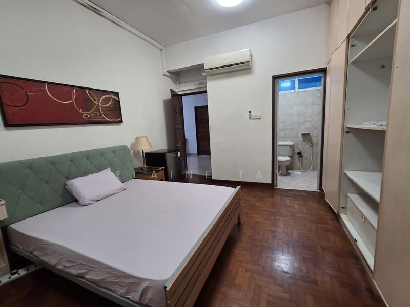 7B Lor 9 Geylang near Kallang mrt, , Room Rental, 125 sqft, Apartment For Rent, by Elaine Tay, 500158467 - Bedroom - PropertyGuru.com.sg