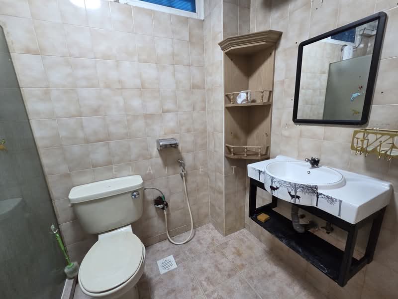 7B Lor 9 Geylang near Kallang mrt, , Room Rental, 125 sqft, Apartment For Rent, by Elaine Tay, 500158467 - PropertyGuru.com.sg