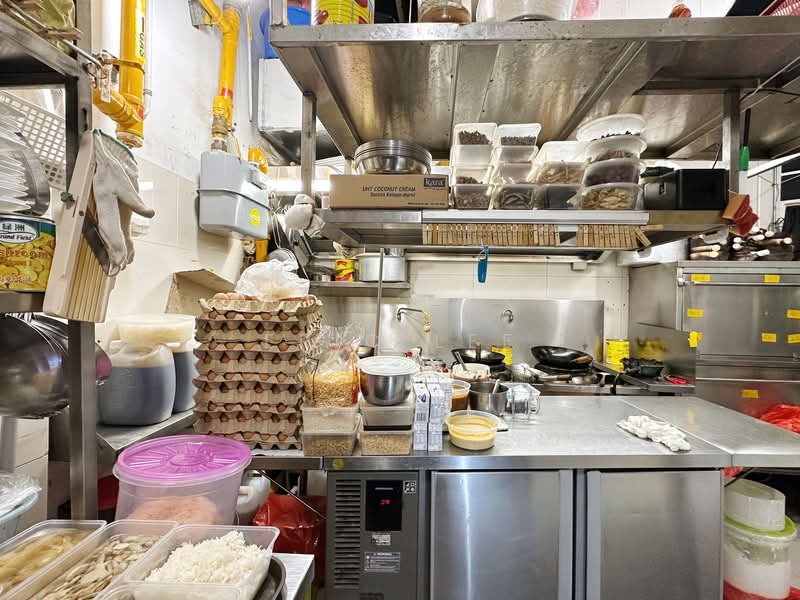 East Village, 430 Upper Changi Road, 764 sqft, Mall Shop For Rent, by Eric Lee, 500158472 - Kitchen - CommercialGuru.com.sg