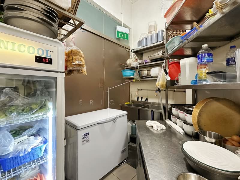 East Village, 430 Upper Changi Road, 764 sqft, Mall Shop For Rent, by Eric Lee, 500158472 - Kitchen - CommercialGuru.com.sg