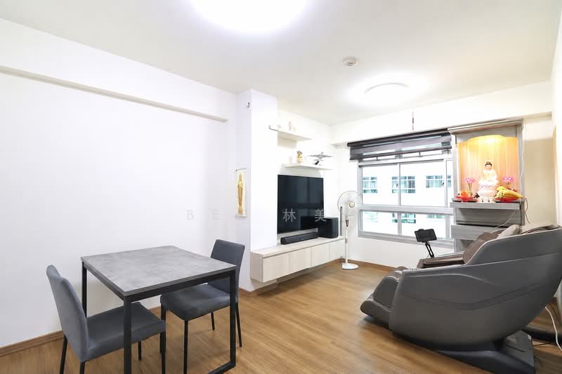 102B Canberra Street, 102B Canberra Street, 1 Bedroom, 506 sqft, HDB Flat For Sale, by Bee 林美玲, 500158474 - Living Room - PropertyGuru.com.sg