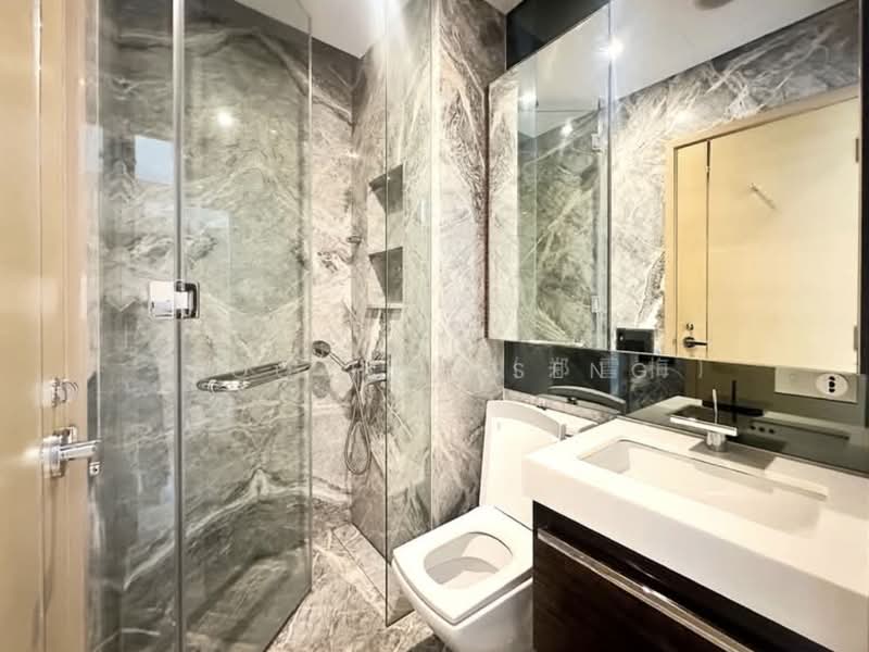 The Orchard Residences, 238 Orchard Boulevard, 3 Bedrooms, 2,174 sqft, Condominium For Rent, by Foo Hoo Seng, 500158492 - ATTACHED BATHROOM WITH BEDROOM 4  - PropertyGuru.com.sg