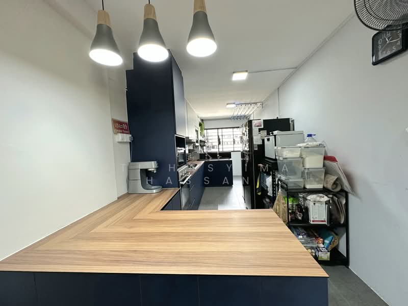 514 Bukit Batok Street 52, 514 Bukit Batok Street 52, 3 Bedrooms, 1,108 sqft, HDB Flat For Sale, by Siti Hasyimah Hassan, 500158496 - Kitchen - PropertyGuru.com.sg