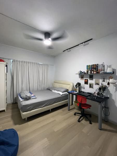 736 Yishun Street 72, 736 Yishun Street 72, 5 Bedrooms, 1,743 sqft, HDB Flat For Sale, by Michael Tan, 500158497 - Bedroom - PropertyGuru.com.sg