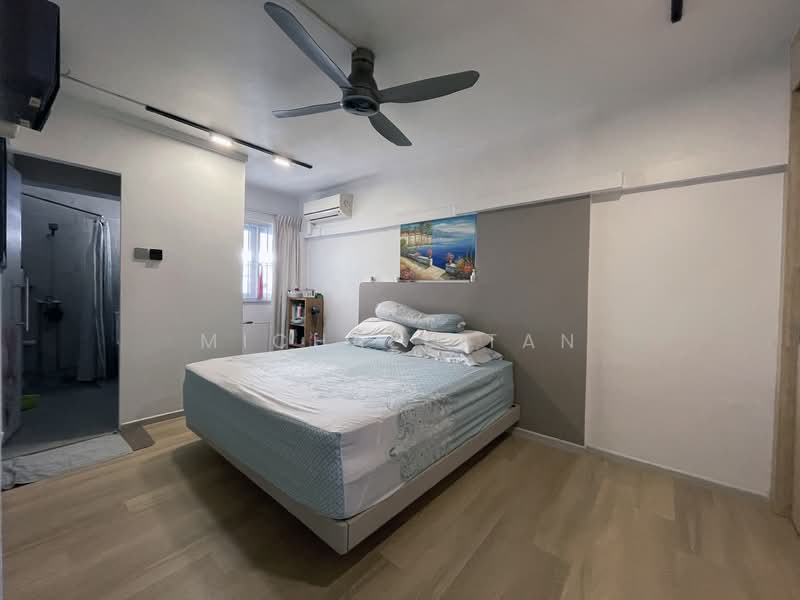 736 Yishun Street 72, 736 Yishun Street 72, 5 Bedrooms, 1,743 sqft, HDB Flat For Sale, by Michael Tan, 500158497 - Master Bedroom - PropertyGuru.com.sg