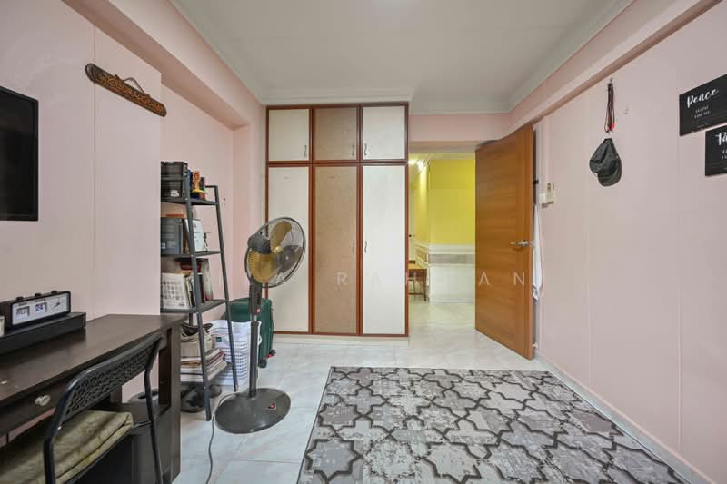 553 Woodlands Drive 44, 553 Woodlands Drive 44, 3 Bedrooms, 1,237 sqft, HDB Flat For Sale, by Mila Rahman, 500158505 - Interior - PropertyGuru.com.sg