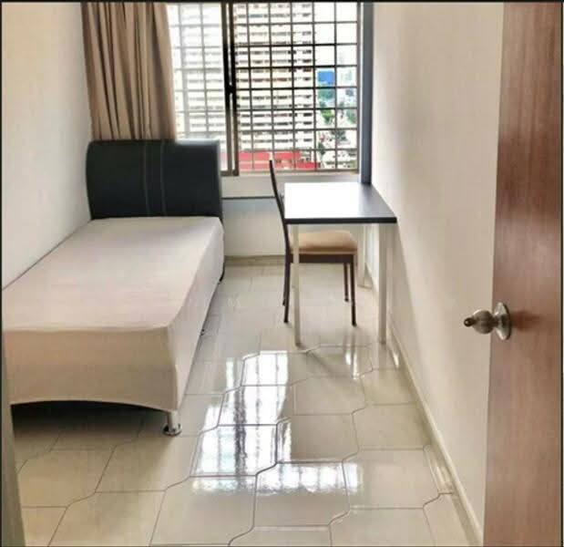 People's Park Complex, 1 Park Road, Boat Quay / Raffles Place / Marina, 6 Bedrooms, 1,119 sqft, Apartment For Sale, by Jem Yang, 500158510 - Bedroom - PropertyGuru.com.sg