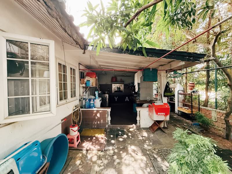 Lorong Marzuki, , 4 Bedrooms, 2,000 sqft, Semi-Detached House For Sale, by Hafiz Yassin, 500158527 - Exterior - PropertyGuru.com.sg