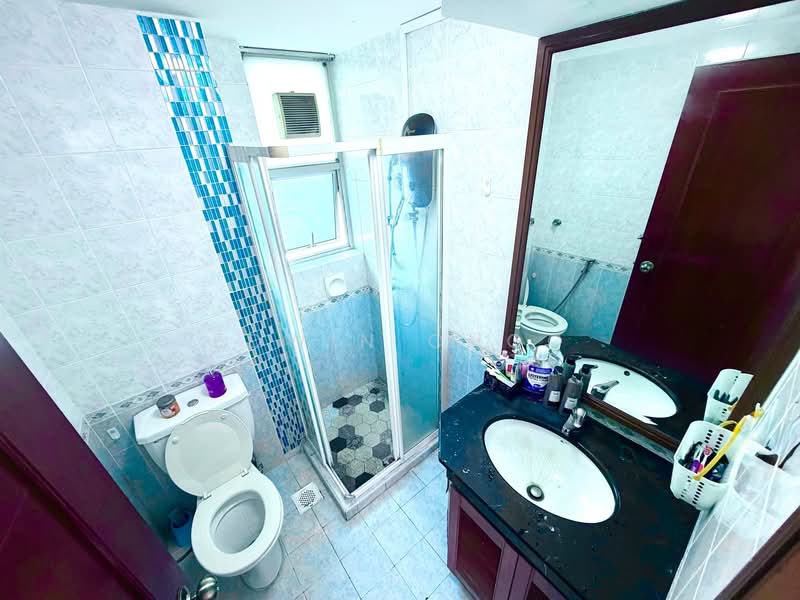 Northoaks, 32 Woodlands Crescent, 3 Bedrooms, 2,486 sqft, Condominium For Sale, by Edwin Choo, 500158533 - Bathroom - PropertyGuru.com.sg