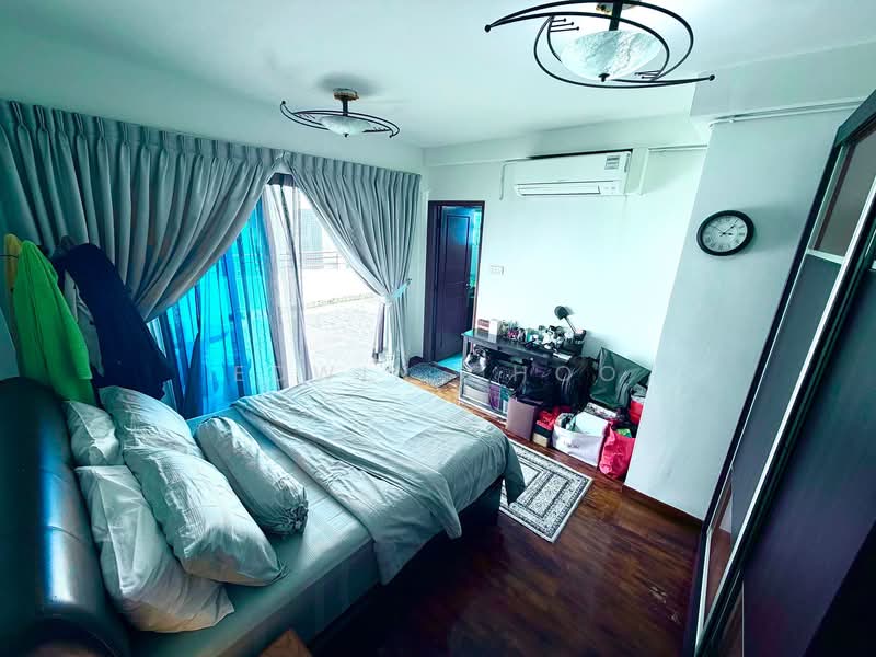 Northoaks, 32 Woodlands Crescent, 3 Bedrooms, 2,486 sqft, Condominium For Sale, by Edwin Choo, 500158533 - Bedroom - PropertyGuru.com.sg