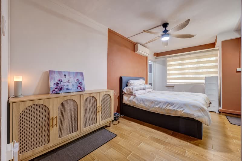 174 Woodlands Street 13, 174 Woodlands Street 13, 4 Bedrooms, 1,474 sqft, HDB Flat For Sale, by Fadzlin MNoor, 500158534 - Bedroom - PropertyGuru.com.sg