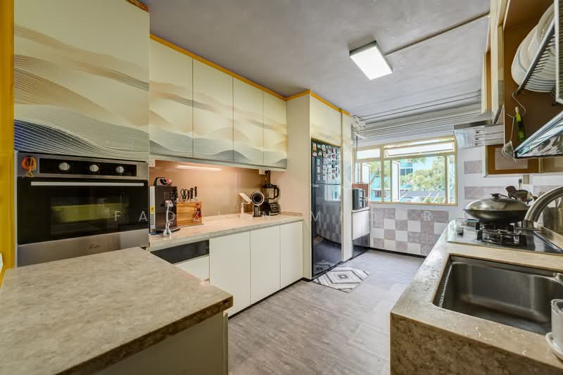 174 Woodlands Street 13, 174 Woodlands Street 13, 4 Bedrooms, 1,474 sqft, HDB Flat For Sale, by Fadzlin MNoor, 500158534 - Kitchen - PropertyGuru.com.sg
