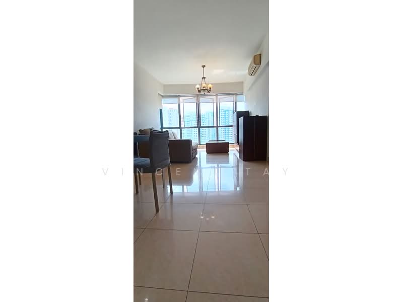 Regent Grove, 52 Choa Chu Kang North 7, 2 Bedrooms, 926 sqft, Condominium For Sale, by Vincent Tay, 500158544 - Living Room - PropertyGuru.com.sg