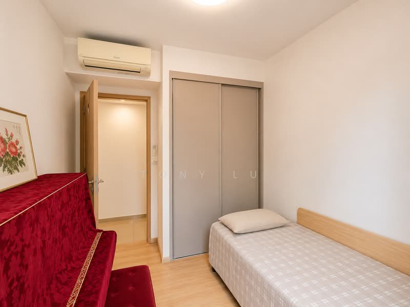 Parc Life, 33 Sembawang Crescent, 3 Bedrooms, 1,066 sqft, Executive Condominium For Sale, by Tony Lu, 500158569 - Bedroom - PropertyGuru.com.sg