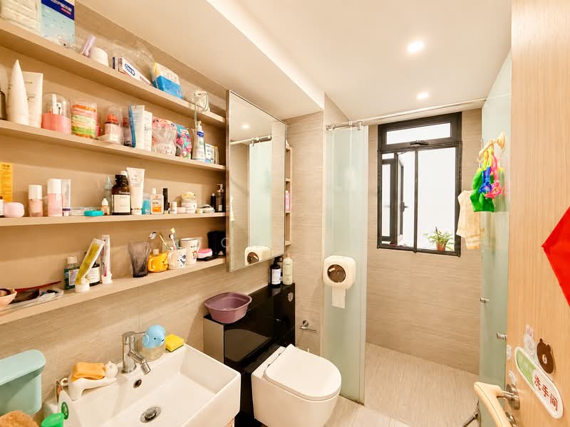 Parc Life, 33 Sembawang Crescent, 3 Bedrooms, 1,066 sqft, Executive Condominium For Sale, by Tony Lu, 500158569 - Bathroom - PropertyGuru.com.sg