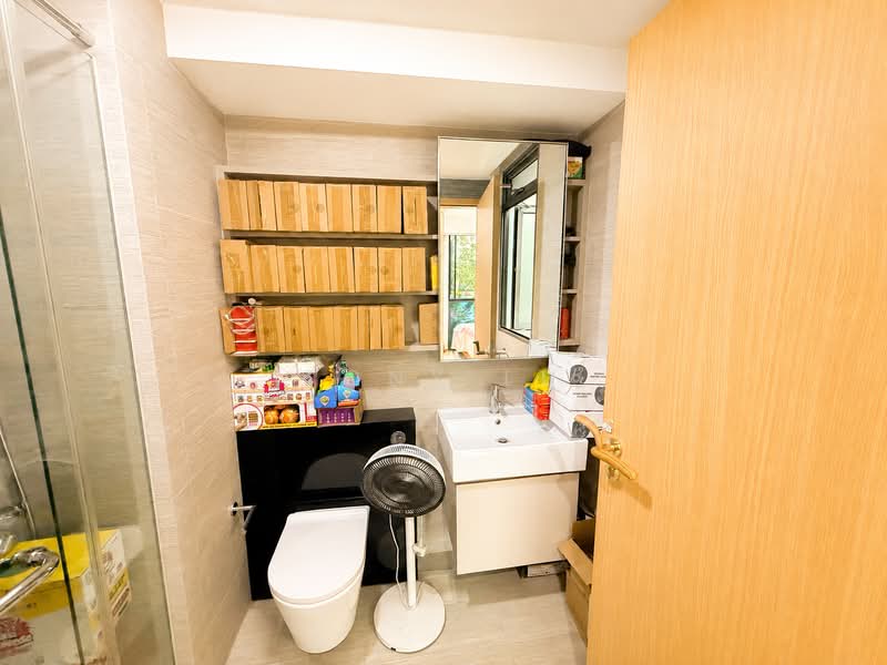 Parc Life, 33 Sembawang Crescent, 3 Bedrooms, 1,066 sqft, Executive Condominium For Sale, by Tony Lu, 500158569 - Bathroom - PropertyGuru.com.sg