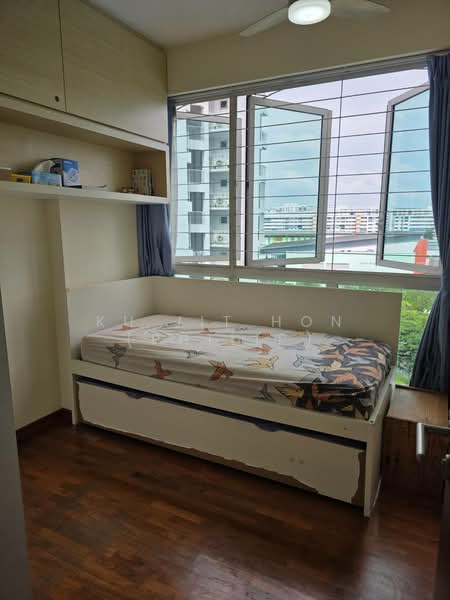 1 Canberra, 15 Canberra Drive, 3 Bedrooms, 1,044 sqft, Executive Condominium For Sale, by Ku Jit Hon (Philip), 500158577 - Bedroom - PropertyGuru.com.sg