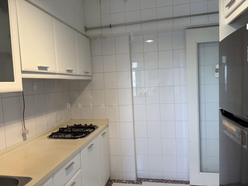 311A Anchorvale Lane, 311A Anchorvale Lane, 3 Bedrooms, 968 sqft, HDB Flat For Rent, by Bryan Leow, 500158578 - Kitchen - PropertyGuru.com.sg