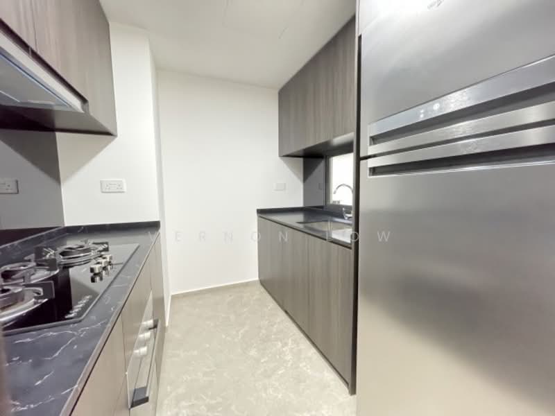 Park Colonial, 2 Woodleigh Lane, 3 Bedrooms, 915 sqft, Condominium For Rent, by Vernon Low, 500158583 - PropertyGuru.com.sg